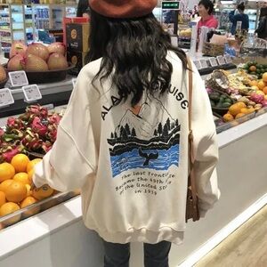 Light Weight Oversized Graphic Crewneck